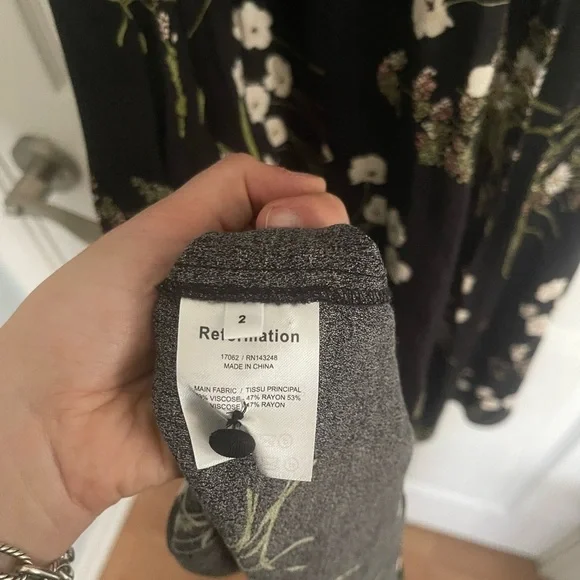 Reformation Fairway Floral Print Crepe Midi Dress - Picture 9 of 9